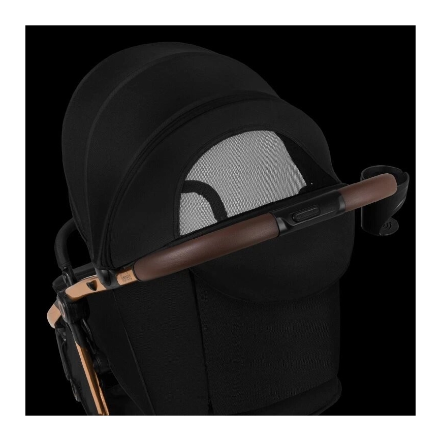 Lionelo - Детска количка INGRID черен