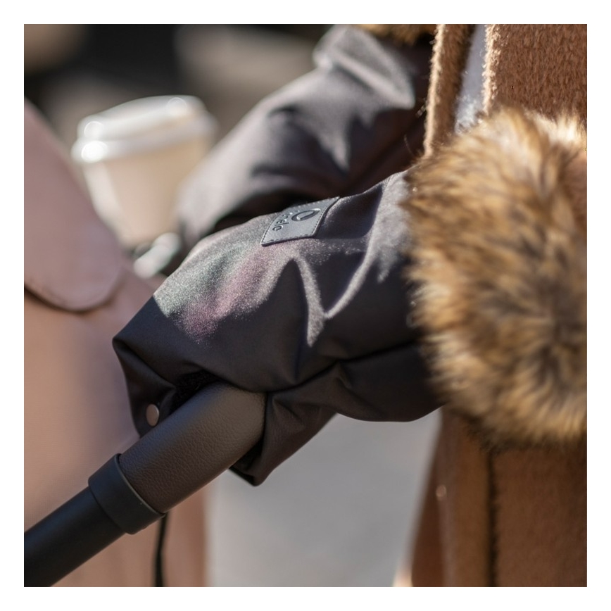 Lionelo - ръкавници за бебешка количка HANDMUFF, черни