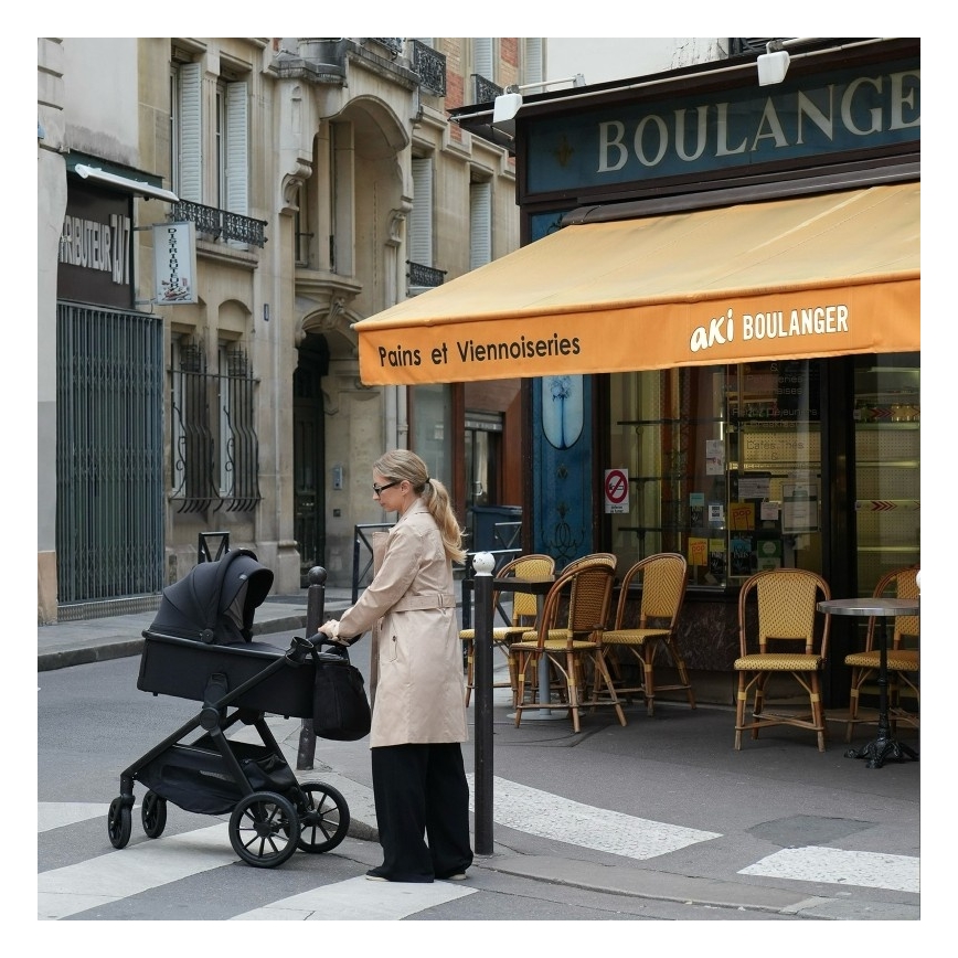 Lionelo - Комбинирана бебешка количка 3 в 1 LAYLA Черен Оникс