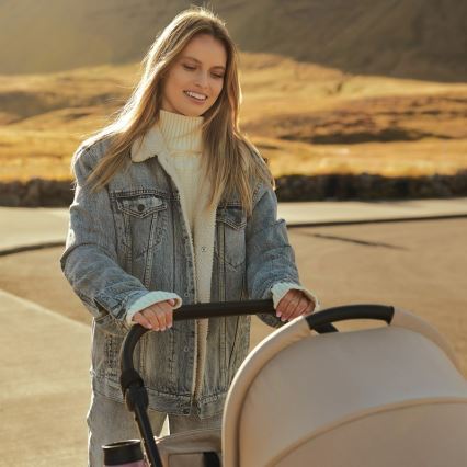 Lionelo - Комбинирана бебешка количка 2 в 1 MERIL Beige Sand
