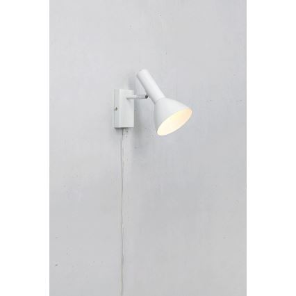 Markslöjd 108689 - Аплик METRO 1xE27/40W/230V бял