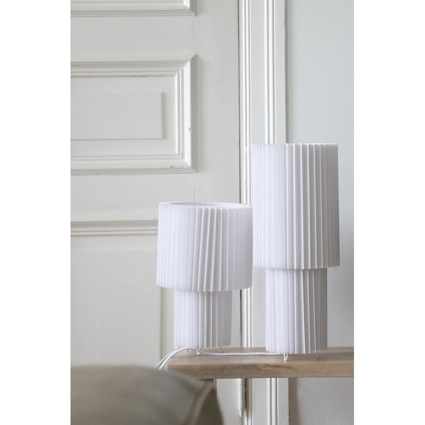 Markslöjd 108895 - Настолна лампа CATIS 1xE27/60W/230V 32 cm бяла