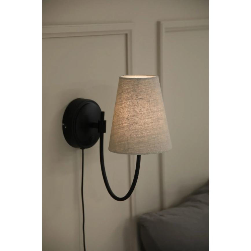 Markslöjd 108907 - Стенно осветително тяло AMAR 1xE14/40W/230V бежово/черно