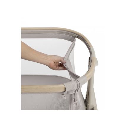 Maxi-Cosi - Детско креватче за пътуване IORA AIR бежов