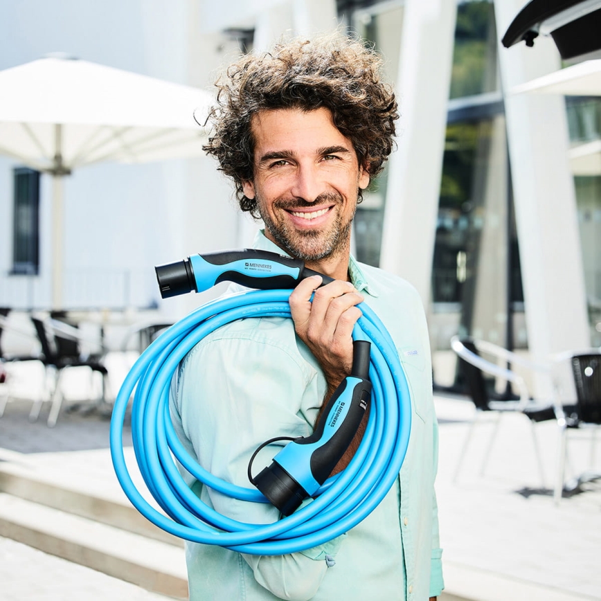 Mennekes - Кабел за зареждане на електромобили тип 2 4 м 22kW 32A IP44