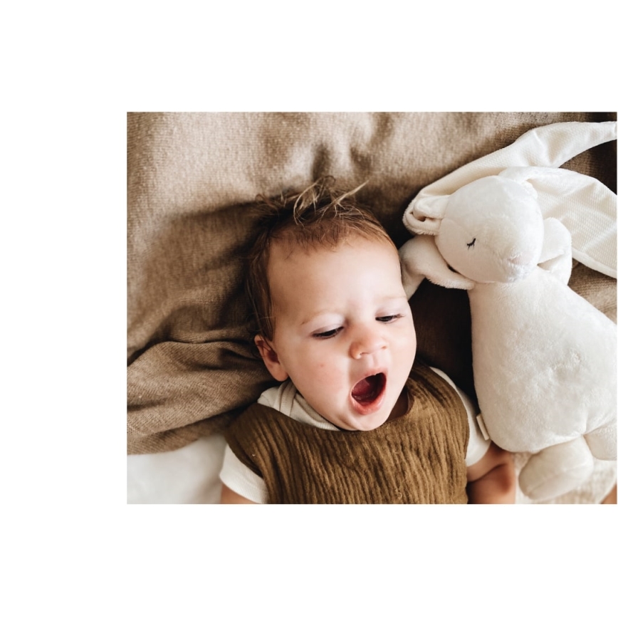 Moonie - Детска малка нощна лампа зайче, кремав