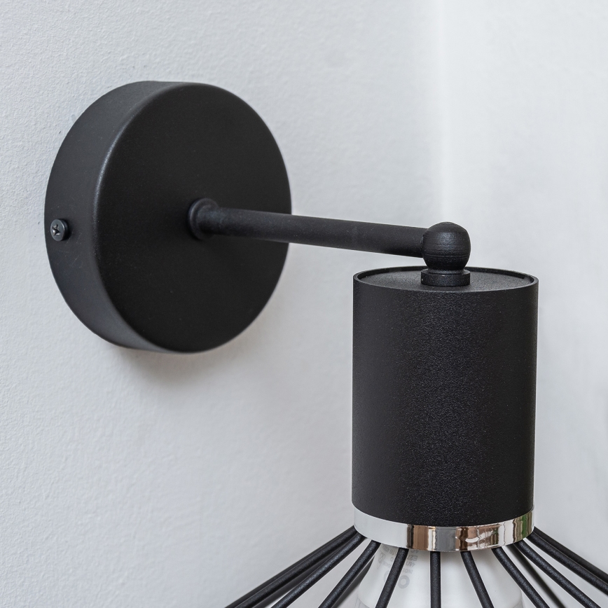 Настенен аплик SOLANO 1xE27/15W/230V черен/лъскав хром