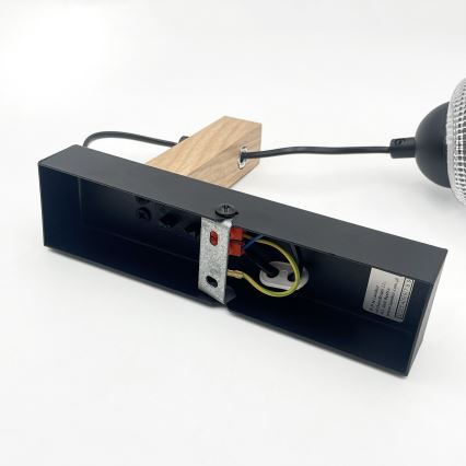 Настенна лампа LEANDRA 1xE27/15W/230V дъб/черно