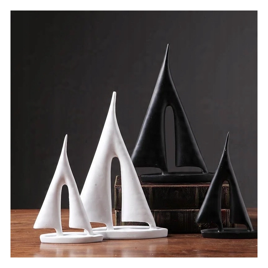 Настолна декорация, 28 см, смола/черна