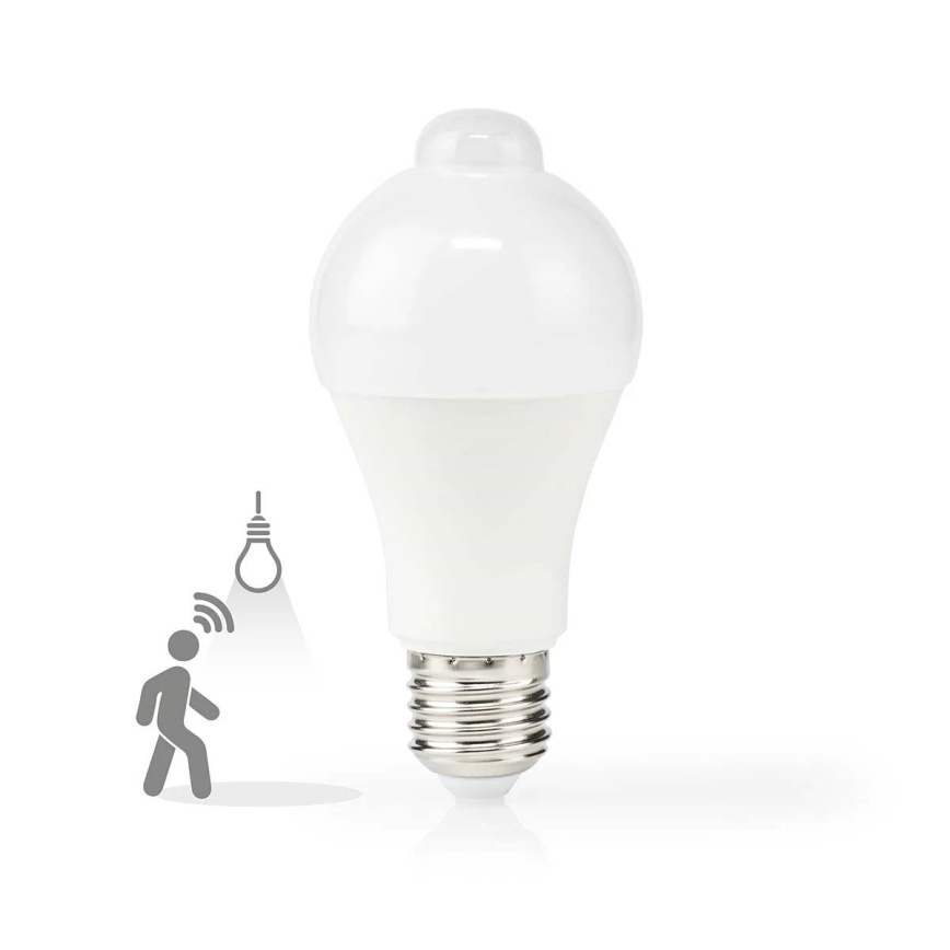 LED крушка със сензор за движение и сумрак A60 E27/4,9W/230V 3000K