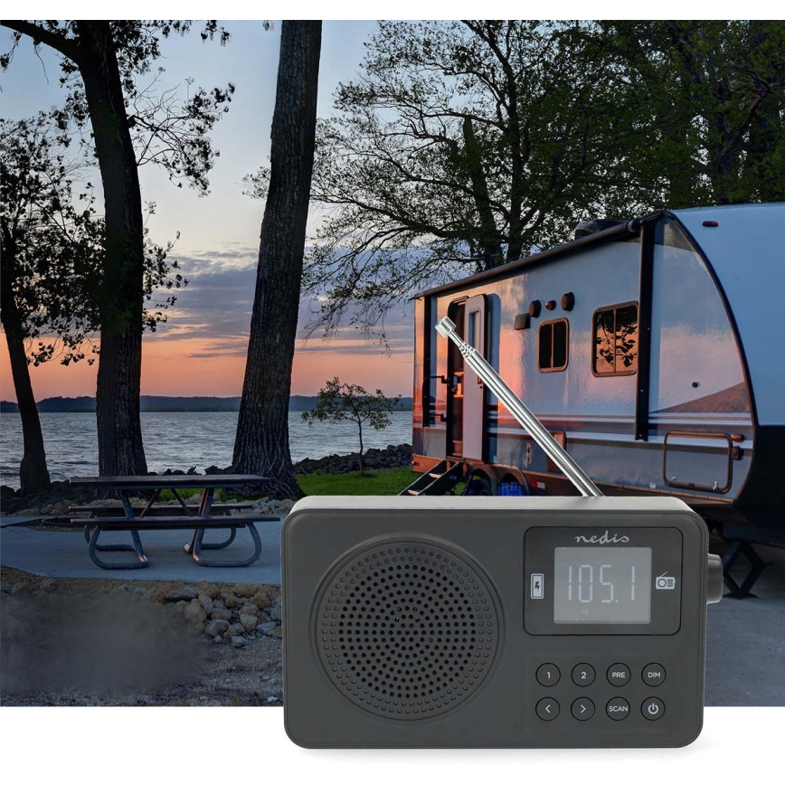 FM радио 2W/5V 1900 mAh