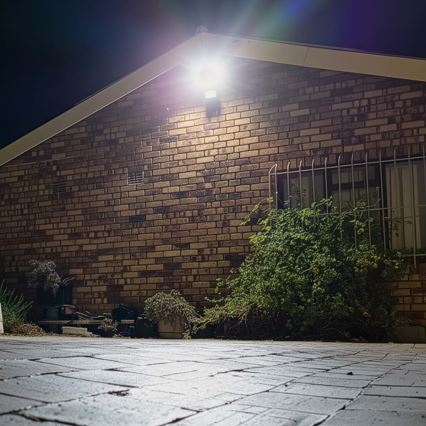 Димируем LED прожектор със сензор за движение SmartLife LED/20W/230V 3000-6500K IP44 Wi-Fi