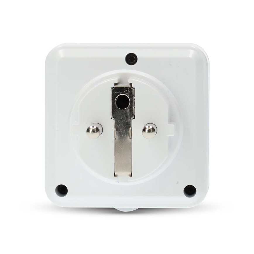 Смарт щепсел 3680W/230V/ Type E/16A Wi-Fi Tuya IP44