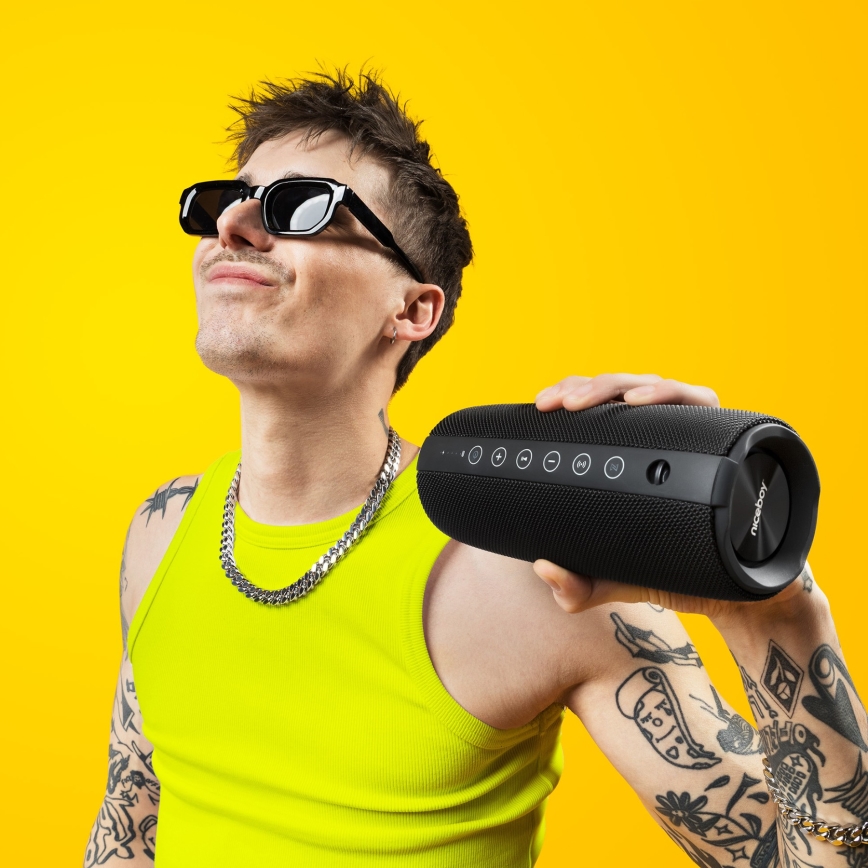 Niceboy Titan 4 - LED Безжична колонка с микрофон и външна батерия функция 50W/4000 mAh IPX7 черен