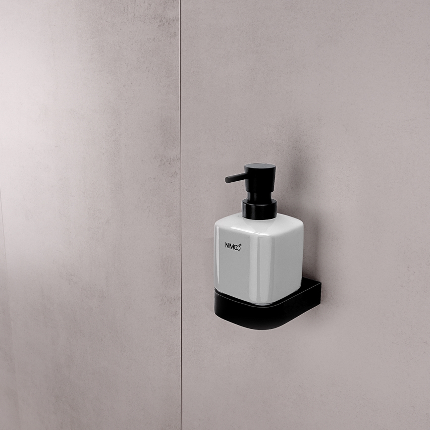 NIMCO NKC комплект-31K-T-90 - Стенен дозатор за сапун, поставка за четки за зъби и закачалка NIKAU 320 мм бял/матов черен