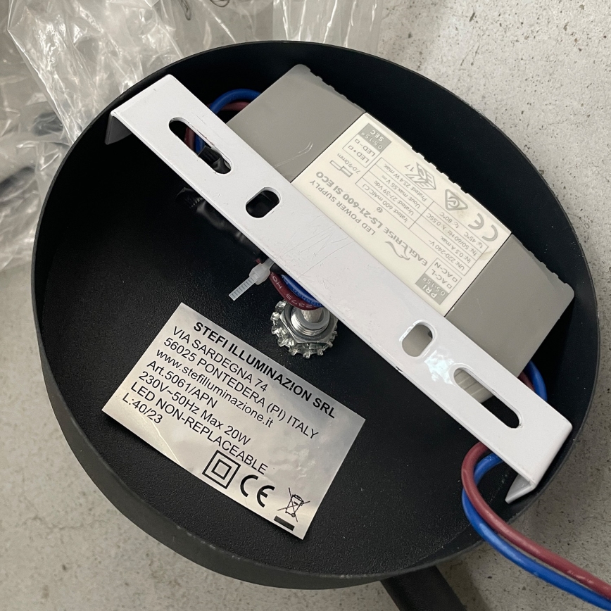 ONLI - LED Аплик TWIST LED/6W/230V 4000K черен