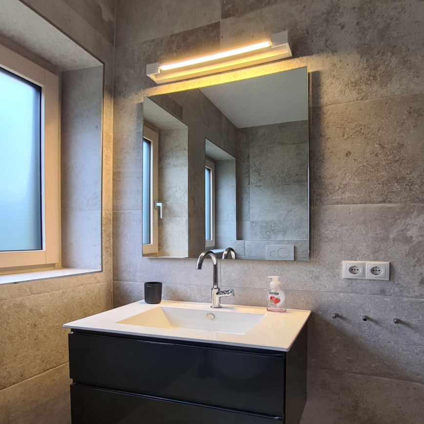 LED Лампа за огледало в баня MARILYN LED/18W/230V 60 см IP44 бял