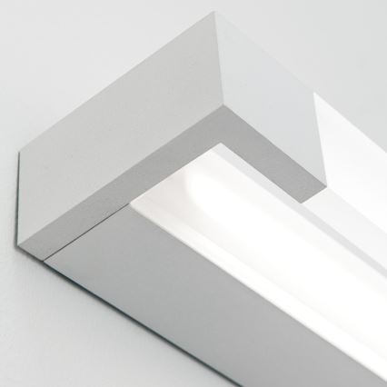 LED Лампа за огледало в баня MARILYN LED/21W/230V 57 см IP44 бял