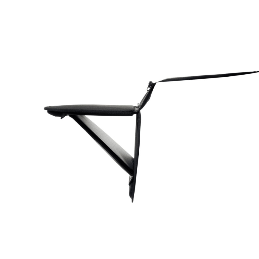 OSANN - Защитен калъф под детско столче за кола FeetUp черен