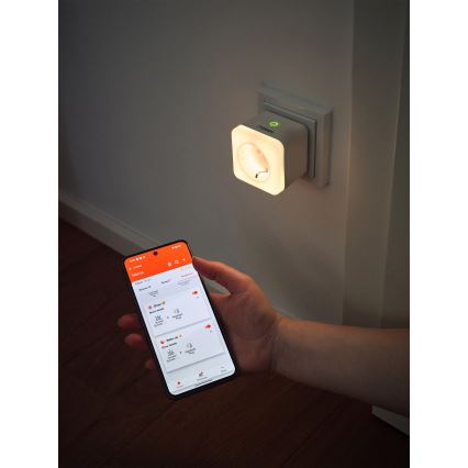 Osram - LED димируем контакт с вградено осветление SCHUKO SMART+ NIGHTLIGHT 3680W/230V Wi-Fi