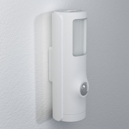 Osram - LED ориентировъчна лампа с датчик за движение и сумрак NIGHTLUX LED/0,35W/3xAAA IP54 бяла