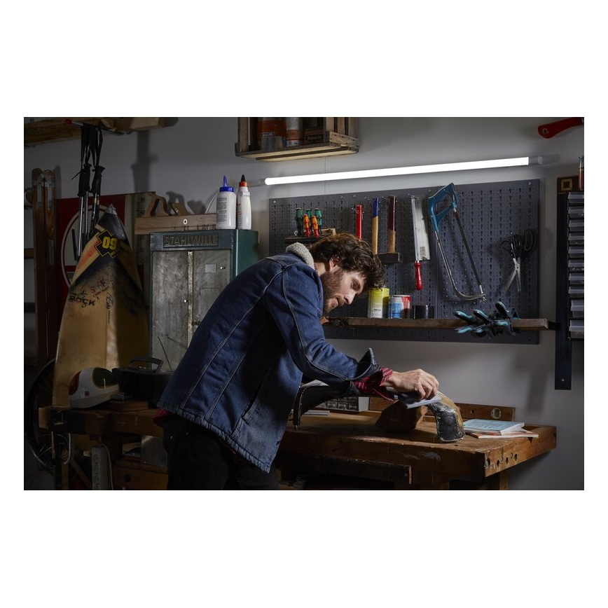 Osram - LED осветително тяло за монтаж под шкаф BATTEN LED/20W/230V 123,4 cm