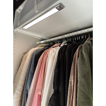 Osram - LED подшкафно осветително тяло с вграден сензор за движение и сумрак LINEAR LED/4W/3,7V 1500 mAh 3000/4000/6500K 60 cm сиво