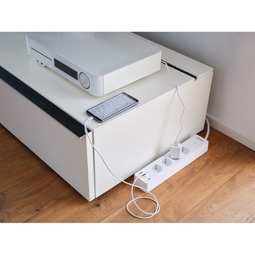 Osram - Разклонител SMART+ 4Z тип F + 2xUSB-A + 2xUSB-C Wi-Fi