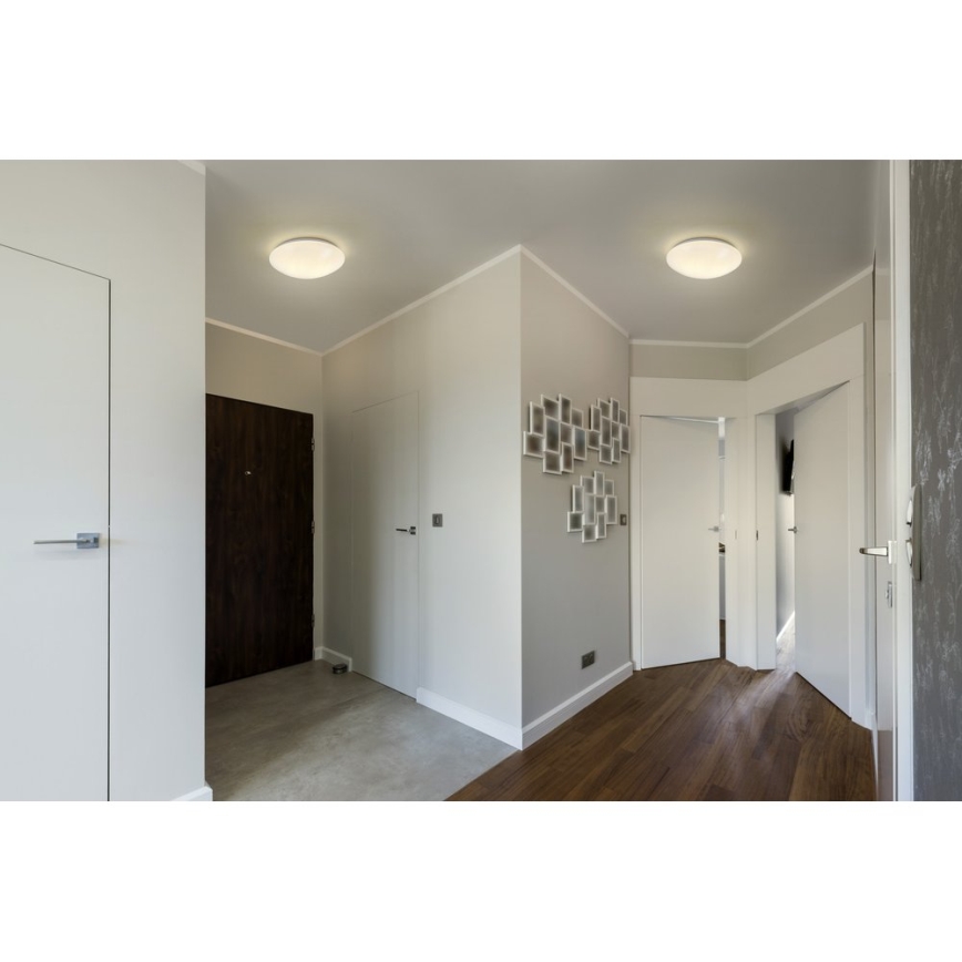 Osram - Таванно осветително тяло CEILING ESSENTIAL 2xE27/25W/230V, диаметър 35 см, бяло