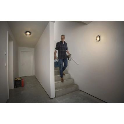 Osram - Външен стенен осветител BULKHEAD 1xE27/10W/230V IP54 черен