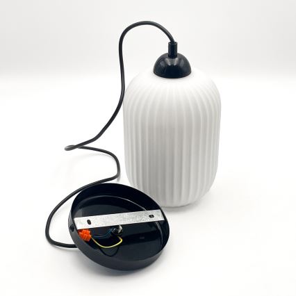 Пендел HARMA 1xE27/15W/230V Ø 14 см бял/черен