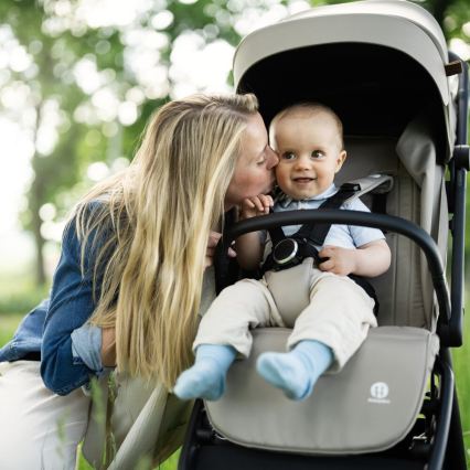 PETITE&MARS - Спортна детска количка FLIP в платиново сиво