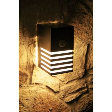 Philips - Екстериорен аплик със сензор 1xE27/20W/230V IP44