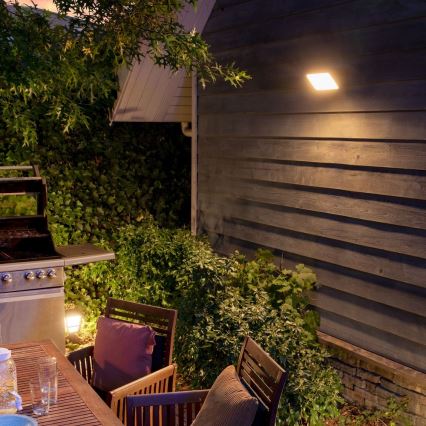 Philips - LED RGBW Димируем екстериорен reflektor Hue DISCOVER 2xLED/15W/230V 2000-6500K IP44