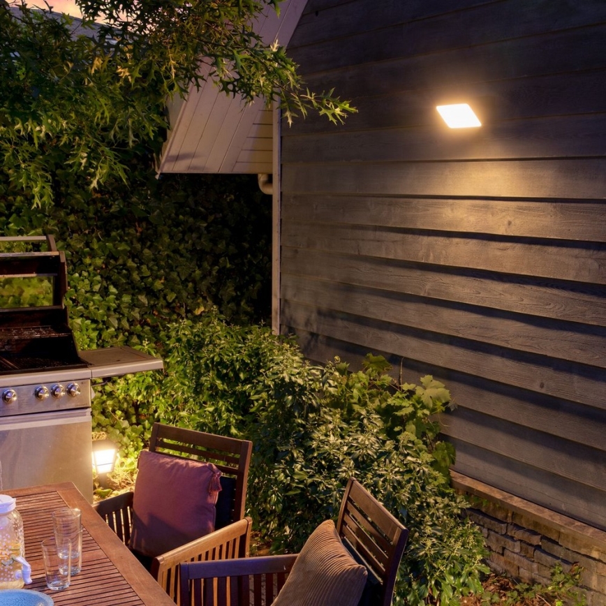 Philips - LED RGBW Димируем екстериорен reflektor Hue DISCOVER 2xLED/15W/230V 2000-6500K IP44