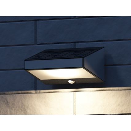 Philips 17811/47/16 - Соларна LED лампа със сензор MYGARDEN GREENHOUSE LED/15W IP44