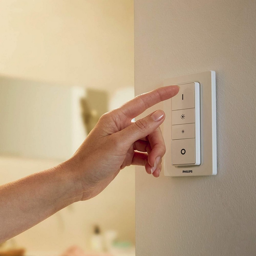 Philips - LED регулируемо осветително тяло Hue RUNNER 1xGU10/5W/230V + дистанционно управление
