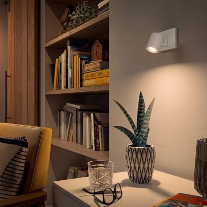 Philips - LED Димируем спот Hue RUNNER 1xGU10/4,2W/230V 2200-6500K + дистанционно управление бял