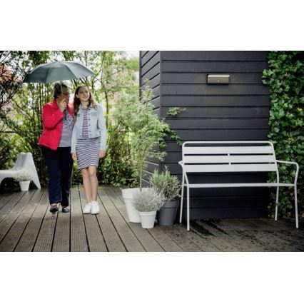 Philips - LED Екстериорен аплик със сензор BUSTAN LED/3,8W/230V 2700K IP44