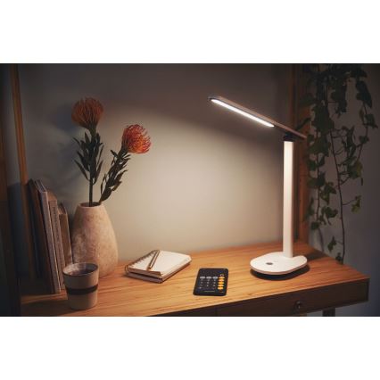 Philips - LED регулируема настолна лампа с докосване IVORY LED/5W/5V 3000 mAh 2700/3600/5000K CRI 90