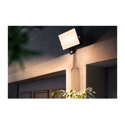 Philips - LED рефлектор със сензор LOIS LED/50W/230V IP65 3000K