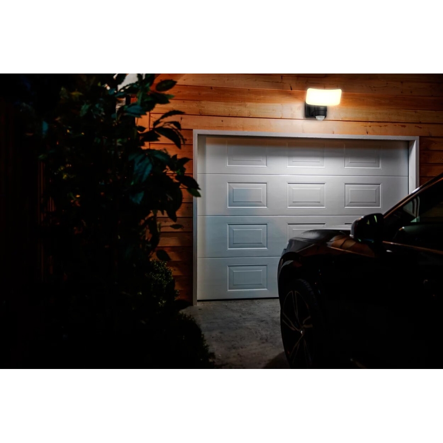 Philips - LED соларен стенен осветител с датчик за движение и здрач TYLUS LED/6W/3,7V 2600 mAh 3000K IP44