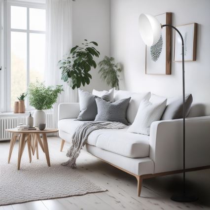 Подова лампа ZACK 1x E27/15W/230V черна