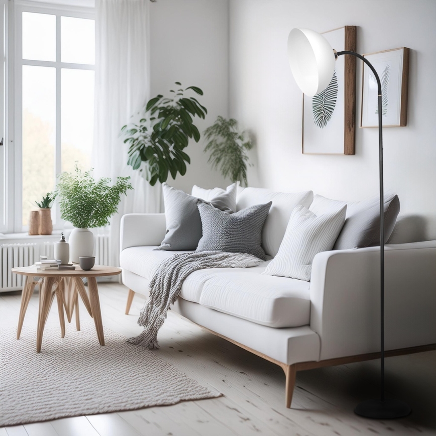 Подова лампа ZACK 1x E27/15W/230V черна