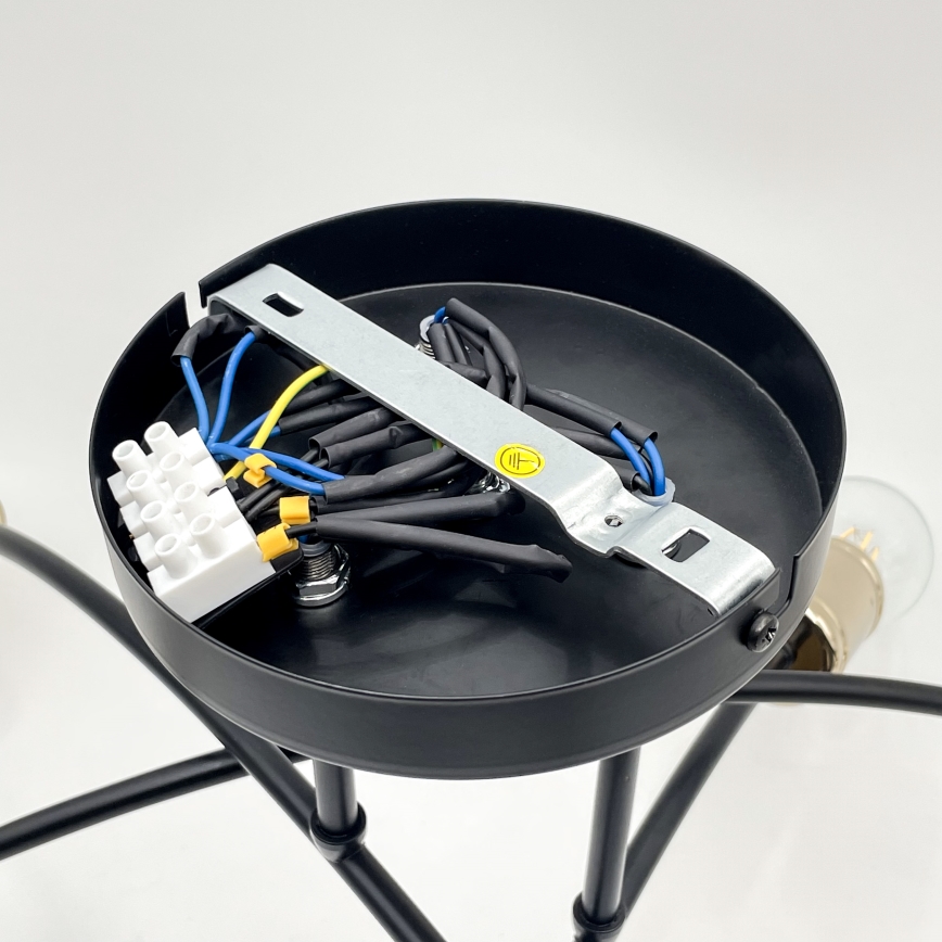 Повърхностно монтиран полилей ANYA 6xE27/15W/230V черно/златно