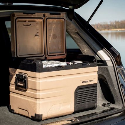 Преносим хладилник за кола с LCD дисплей 39 l 230V/12V/24V кафяв