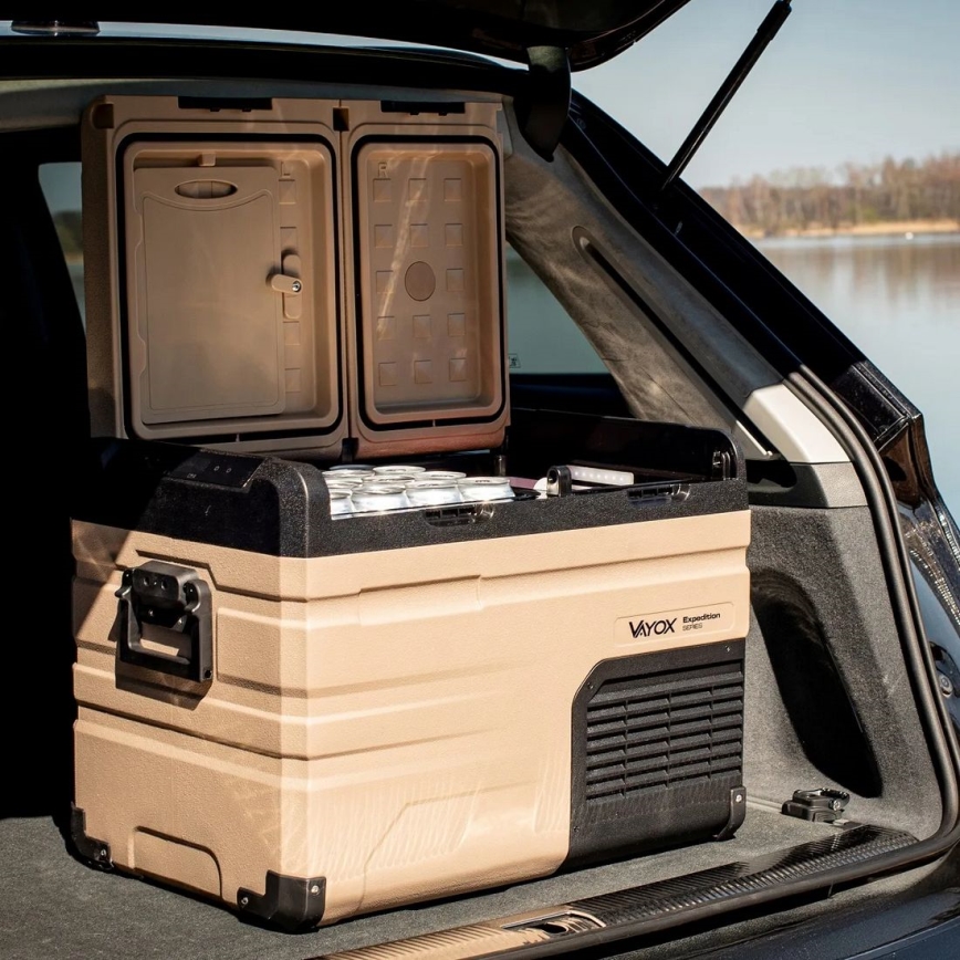 Преносим хладилник за кола с LCD дисплей 39 l 230V/12V/24V кафяв