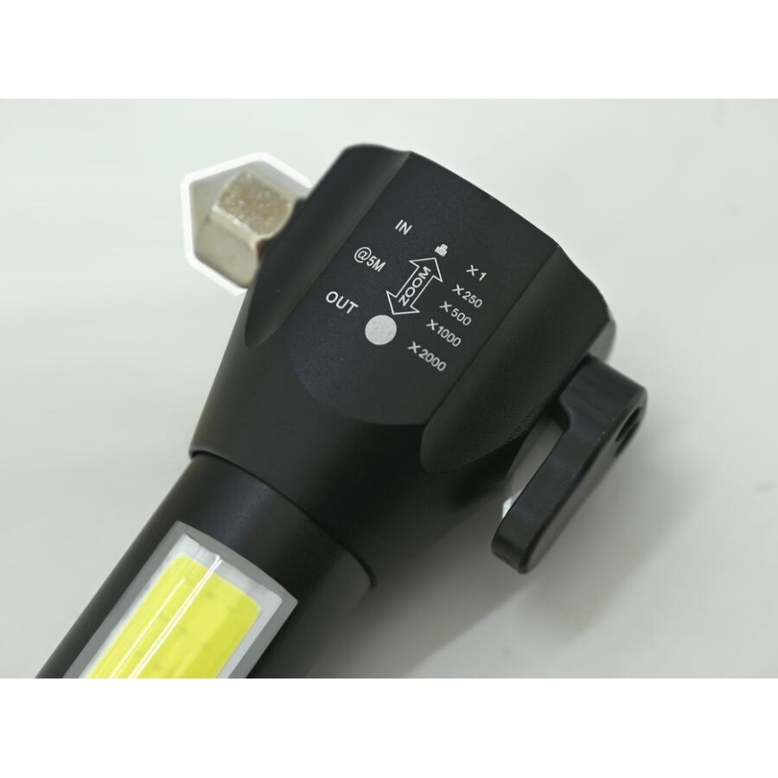 Презареждаемо LED фенерче 3W/5V 200 lm 1200 mAh
