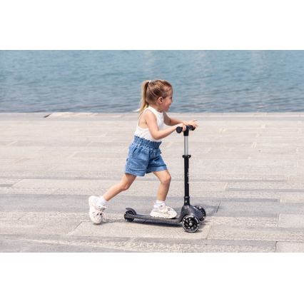 QPlay - Детска тротинетка с LED колела SPARKLING черна