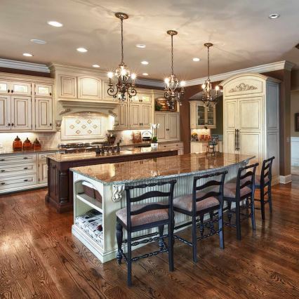 Quoizel - Полилей на верига MARQUETTE 3xE14/60W/230V бронзов